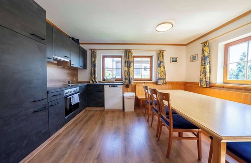 Ebensee House | Chalet Dachstein | Sauna | Kitchen | Mountain