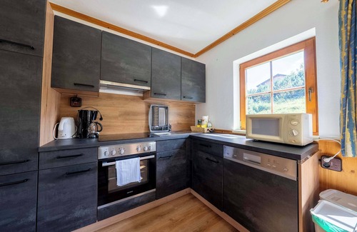 Ebensee House | Chalet Hochlocken | Sauna | Kitchen | Mountain