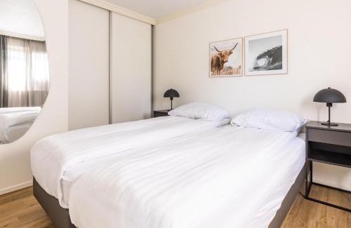 Municipality of Veldhoven Ski Chalet | Chalet in Brabant with Spacious Garden