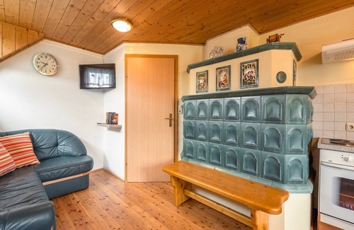 Untergreutschach House | Chalet in Sankt Andrä near Koralpe Ski Area