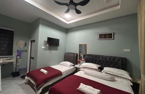 Kampung Ru Tapai House | chalet jasa rajin