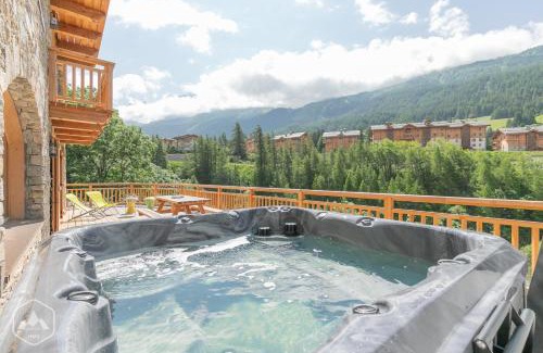 Val Cenis Apartment | Chalet La Turra, Spa privée
