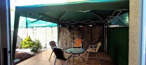 Ares Ski Chalet | Chalet pareado con piscina comunitaria