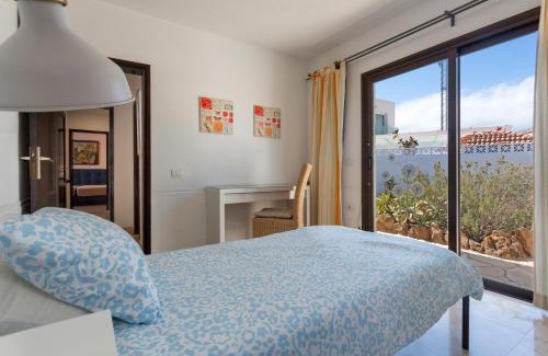 Arico Villa | Chalet Poris