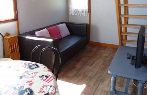 Desaignes Ski Chalet | Chalet rental habitat leisure nature