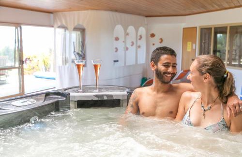 Paihia Hotel | Chalet Romantica