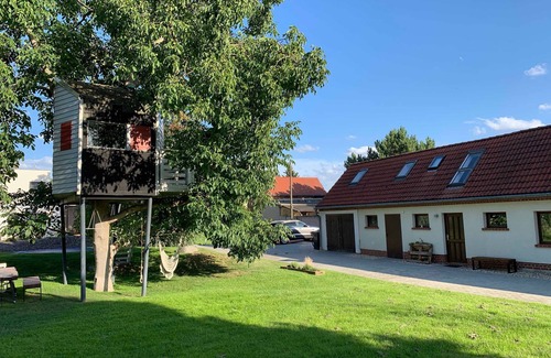 Markranstaedt House | Chalet Sch(l)afbock - Holiday home in the countryside