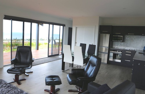 Napier Ski Chalet | Chalet Swen Song, Pacific Heights