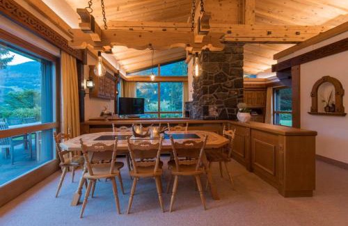 Tschagguns Ski Chalet | Chalet Waldhaus Rappakopf