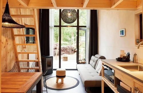 Belfeld House | Chalet with a terrace