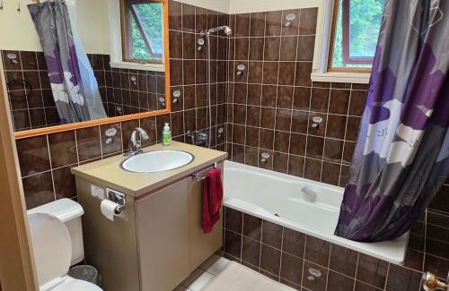 Chicoutimi House | Chambre chez Martin