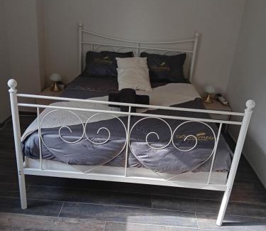 Charmes Bed & Breakfast | chambre privée dans une maison familiale