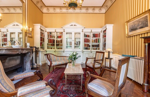 Charmeil Bed & Breakfast | Chambres D'hôtes Vichy : Château de Charmeil