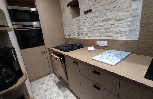 Crepon Apartment | Chambres Résidentielles avec cuisine au Manoir de Mathan à Crépon 5 mn D'Arromanches et 10 mn de Bayeux