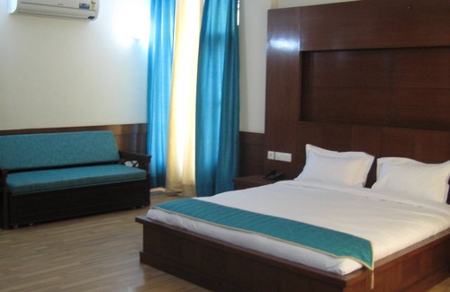 Kumarhatti Hotel | Chandermukhi Resorts