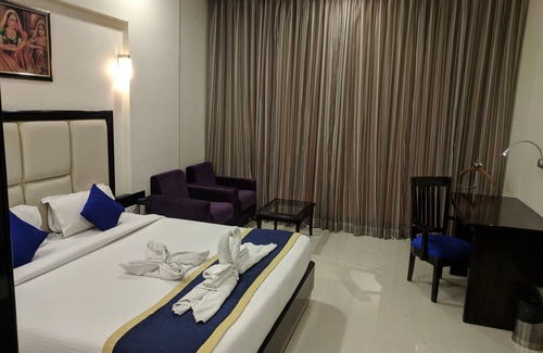 Air Force Area Hotel | Chandra Imperial