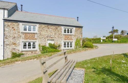Bideford House | Chapel Cottage