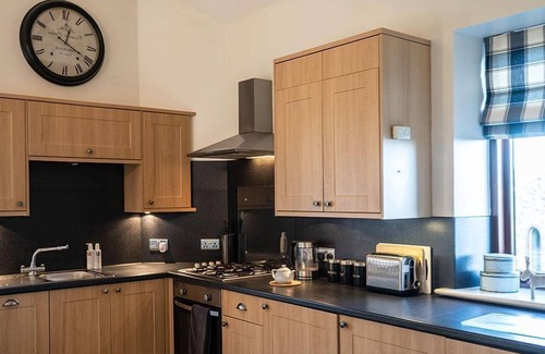 Castle Carrock Cottage | Characterful cottage for 2 with a hot tub and enclosed garden