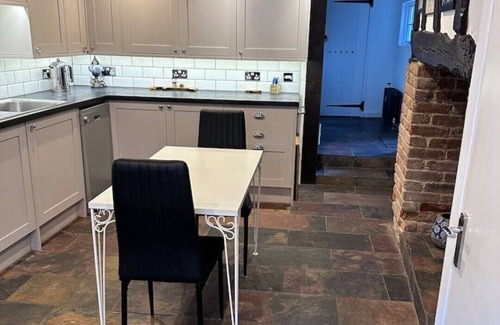 Hertford House | Characterful house in Hertford - near London