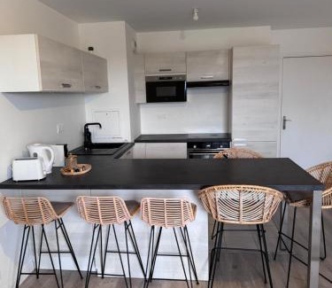 Maurepas Apartment | Charmant T2 avec parking privé