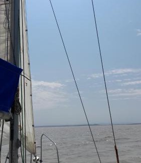 Jois Apartment | Charmante Ferienwohnung mit Segelmöglichkeit