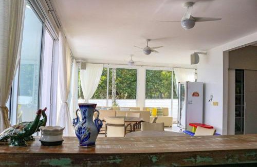 Florianopolis House | Charme, pôr do sol, praia privada. Exclusividade.