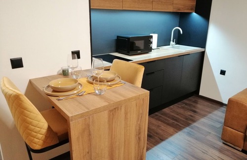 Vukovar Apartment | Charming 1-bedroom apartment with WiFi, AC in lovely Vukovar