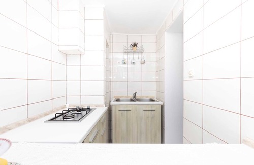 Cove Murtar Apartment | Charming 1-Bedroom Retreat, Made for Two