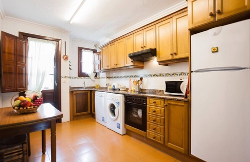 Comillas City Center Apartment | Charming 2-bedroom apartment with private bathroom