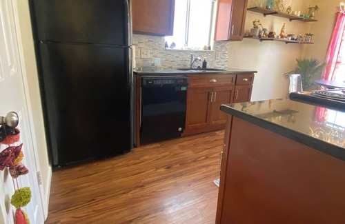 St. Edwards Apartment | Charming 2-bedroom apartment with WiFi, AC near downtown Austin