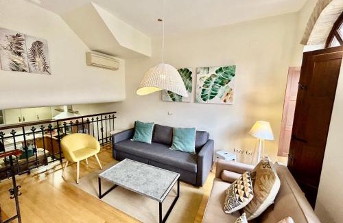 San Roque Apartment | Charming 2 Bedroom Apartment at Sevilla City Center By OCityzen