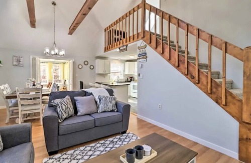 Mount Pocahontas House | Charming 3-bedroom Poconos Family Getaway in Albrightsville PA