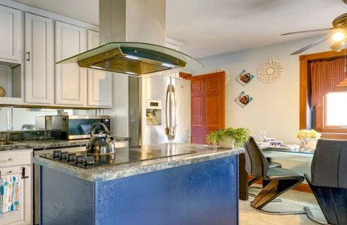 Bayville House | Charming 3-bedroom house in Ocean Gate with WiFi and AC.