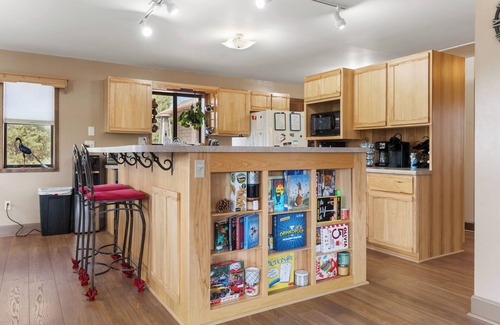 Williamson House | Charming 3-bedroom house with WiFi, AC, in pleasant Williamson Valley, Prescott