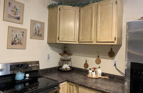 Crystal City House | Charming 3-bedroom house with WiFi and AC in Crystal City, TX