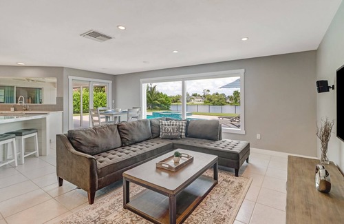 Palm River Estates House | Charming 3BR Lake Home w/Pool, Hot Tub & Fire Pit