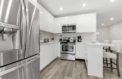 North Miami House | Charming 4BR Oasis with Saltwater Pool & Parking
