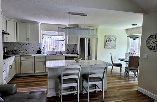 Rocklin House | Charming 5-bedroom house in fabulous Rocklin close to Westfield Galleria