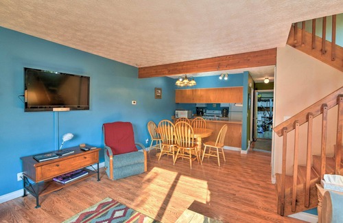 Turnagain House | Charming Anchorage Home w/Grill + Deck!