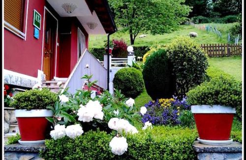 Villamayor Apartment | Charming apartment in Villamayor 74 m² with mountain view