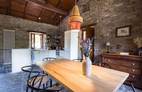 Borgo Val di Taro House | Charming & Authentic Stone House La Brugna