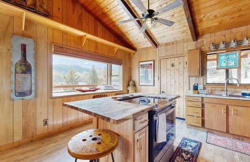 Bayfield House | Charming cabin w/lakefront views, gas grill, dog-friendly
