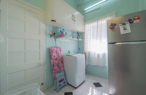 Tanjung Bungah House | Charming colonial bungalow