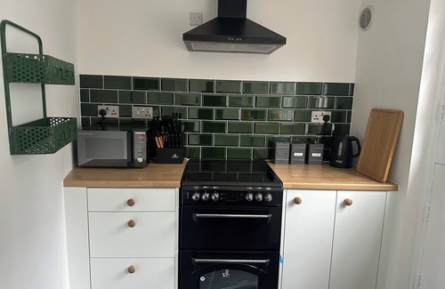 Brecon Cottage | Charming Cottage in Brecon, sleeps 6 people. Pets welcome!n