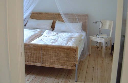 Schonwalde-Glien Cottage | Charming cottage just outside Berlin:Spandau in a quiet forest-development