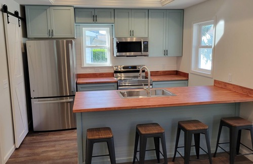 Auburn House | Charming Family Retreat Near Downtown Auburn