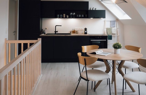 Emines Apartment | Charming gîte in an old farmhouse, near Namur (Belgium)