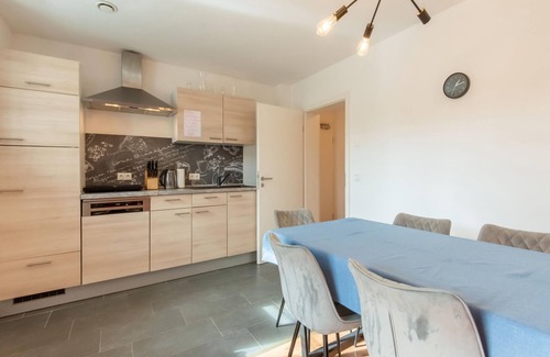 Haunsheim Apartment | Charming Haunsheim Stay