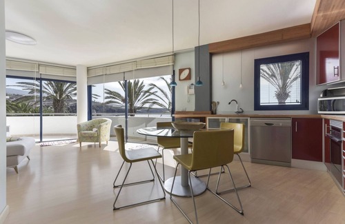 Playa San Juan Apartment | Charming Holiday Apartment “Merlín 1.1” in Playa de San Juan with Sea View, Terrace & WiFi