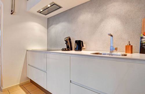 Langstraat House | Charming holiday home with a covered terrace